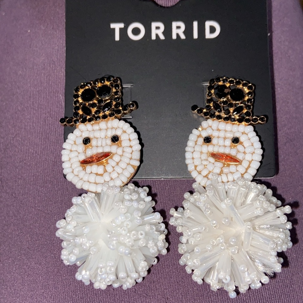 NWT Snowman Pierced Earrings